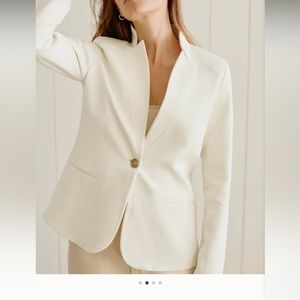 NWT Jenni Kayne boy blazer in cream, size XS. BRAND NEW never worn.